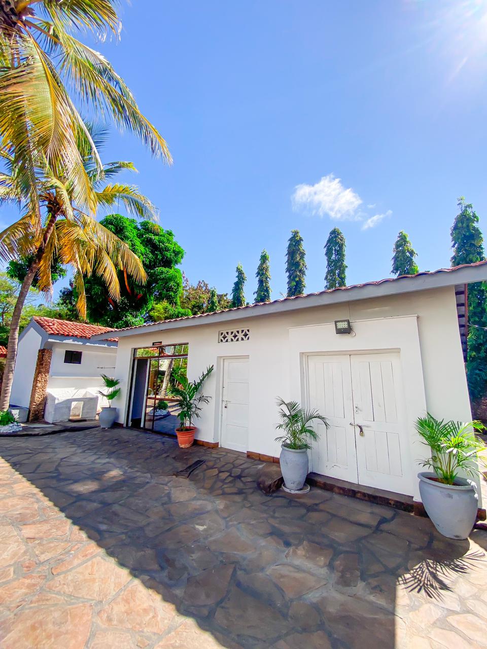 Sea Shell Villa View 5